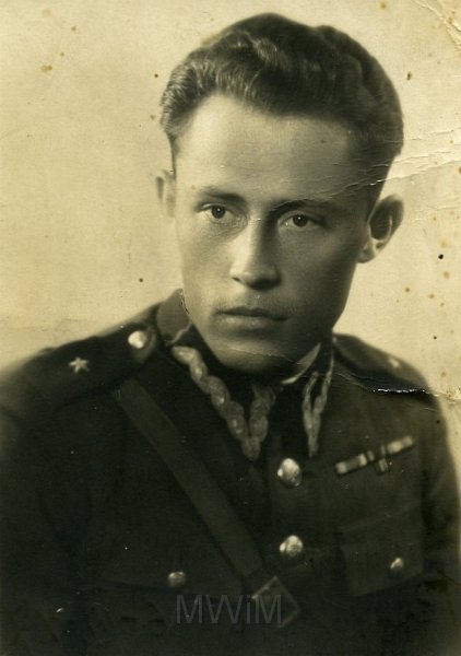 KKE 4615.jpg - Fot. Portret. Henryk Jarzynowski – syn Karola Jarzynowskiego, Przemyśl, 6 IV 1947 r.